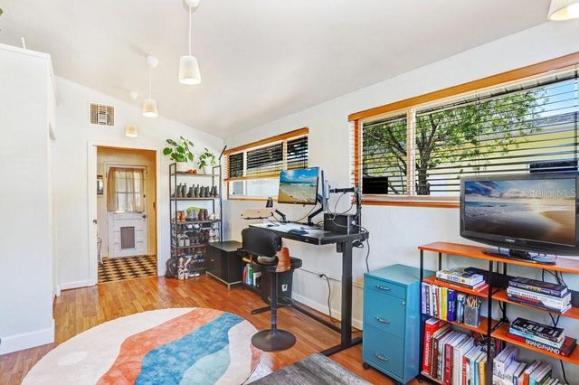 5347 10TH STREET N, St Petersburg, FL 33703