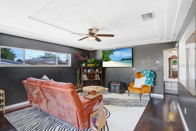 5347 10TH STREET N, St Petersburg, FL 33703