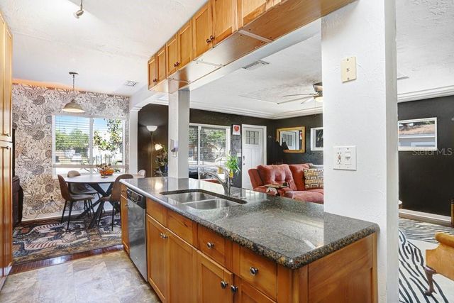 5347 10TH STREET N, St Petersburg, FL 33703