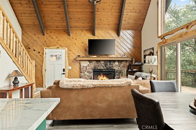 1452 Golden Rule, Lake Arrowhead, CA 92352