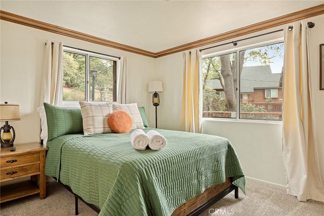 1452 Golden Rule, Lake Arrowhead, CA 92352