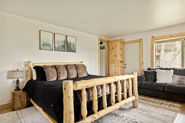 1452 Golden Rule, Lake Arrowhead, CA 92352