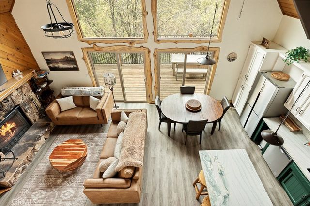 1452 Golden Rule, Lake Arrowhead, CA 92352