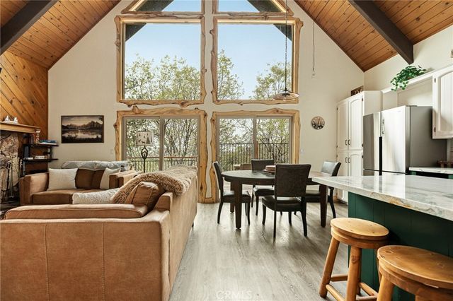 1452 Golden Rule, Lake Arrowhead, CA 92352