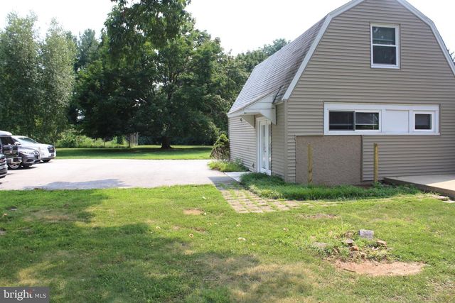 1349 PHOENIXVILLE PIKE UNIT C, West Chester, PA 19380