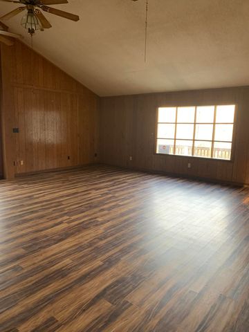 877 Bear Hollow Road, Rockholds, KY 40759