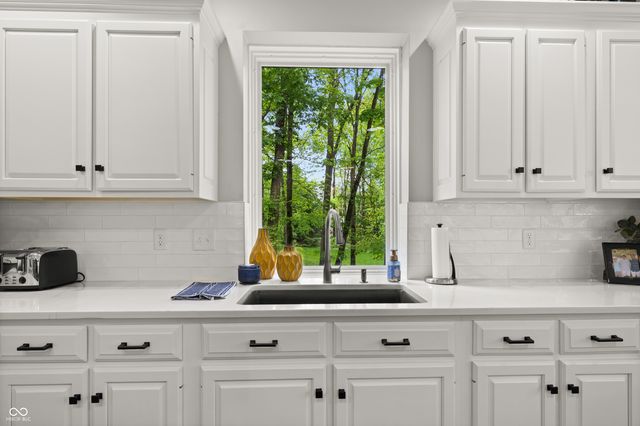 13011 Water Ridge Drive, Fishers, IN 46055