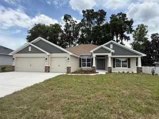 7 NW 45TH LOOP, Ocala, FL 34470