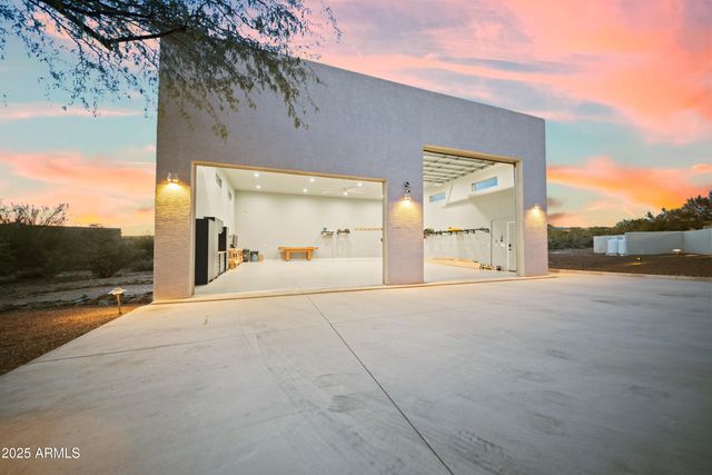 5894 E Hidden Springs Road, Cave Creek, AZ 85331