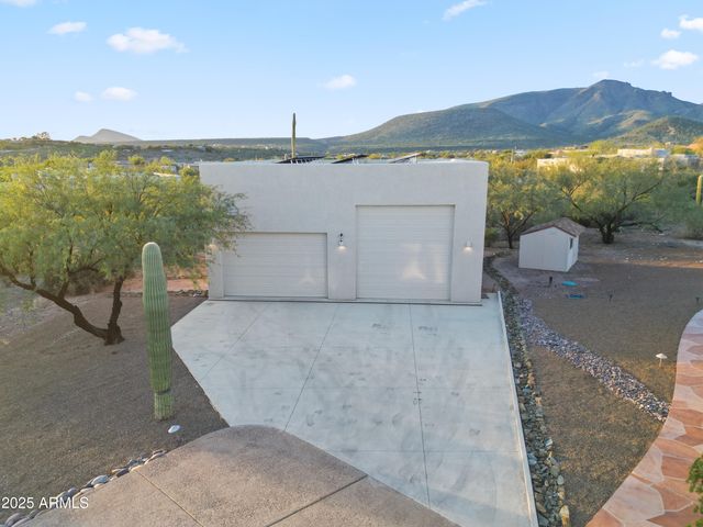 5894 E Hidden Springs Road, Cave Creek, AZ 85331