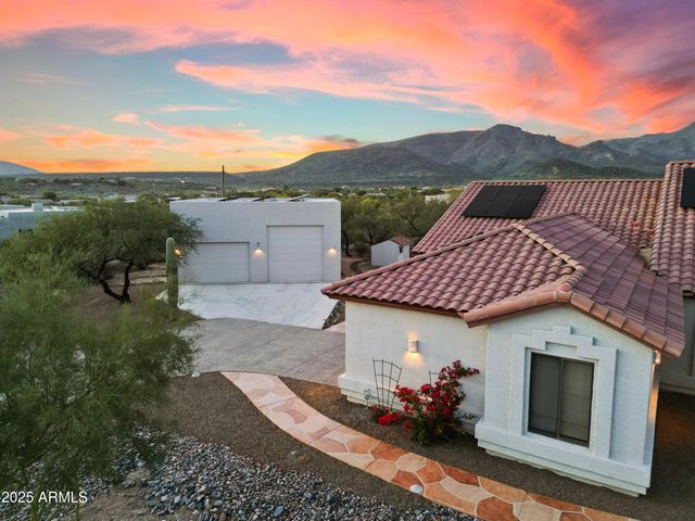 5894 E Hidden Springs Road, Cave Creek, AZ 85331