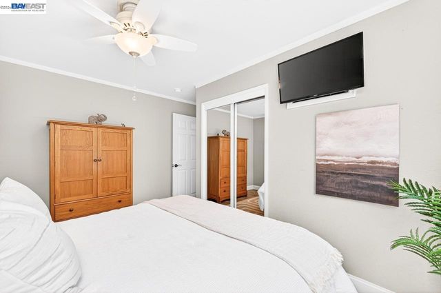 42657 Newport Dr, Fremont, CA 94538