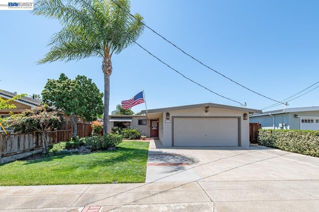 42657 Newport Dr, Fremont, CA 94538