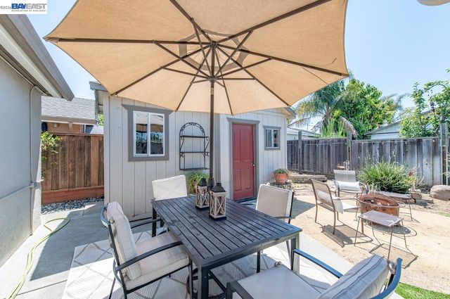 42657 Newport Dr, Fremont, CA 94538