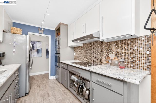 42657 Newport Dr, Fremont, CA 94538