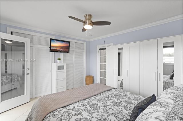 815 SW 11th Ave 18G, Hallandale Beach, FL 33009