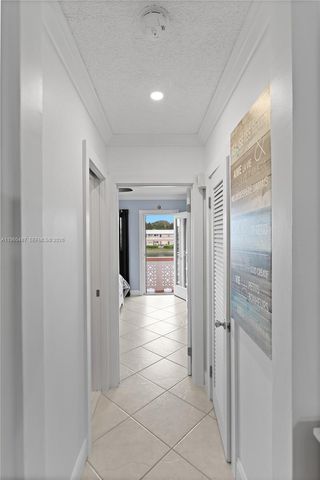 815 SW 11th Ave 18G, Hallandale Beach, FL 33009