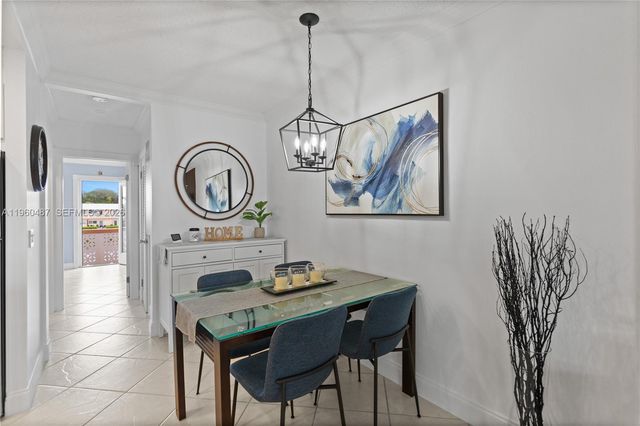 815 SW 11th Ave 18G, Hallandale Beach, FL 33009