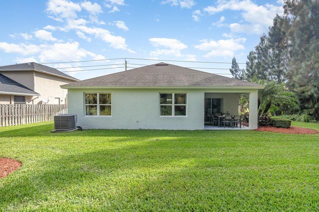 621 NW Prima Vista Boulevard, Port St Lucie, FL 34983