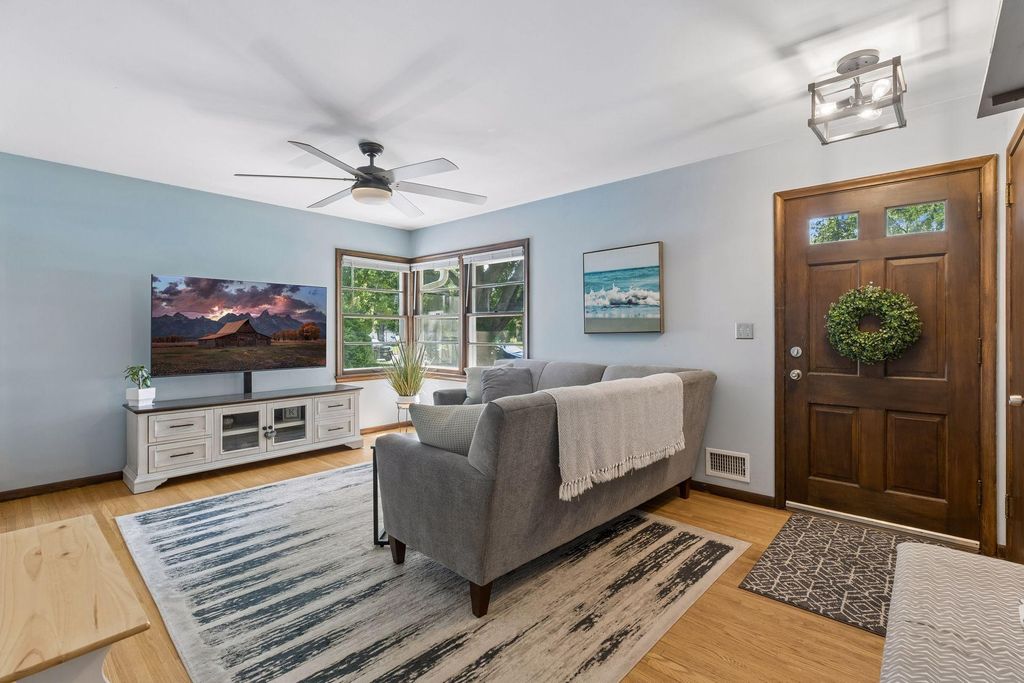 6810 W 24th Street, Saint Louis Park, MN 55426 — photo 3