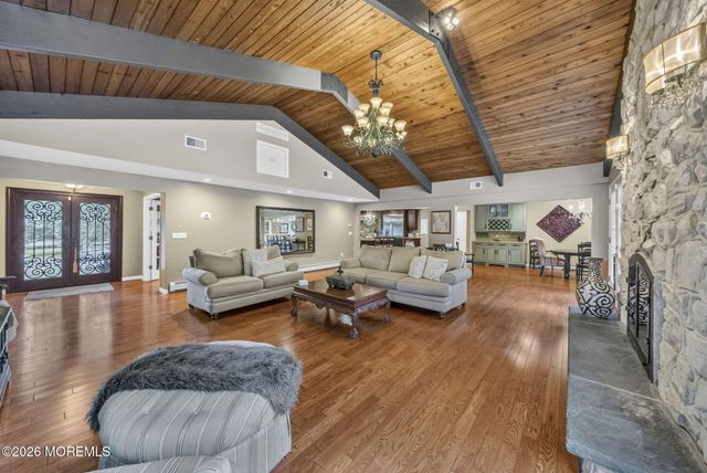 7 Darien Court, Colts Neck, NJ 07722