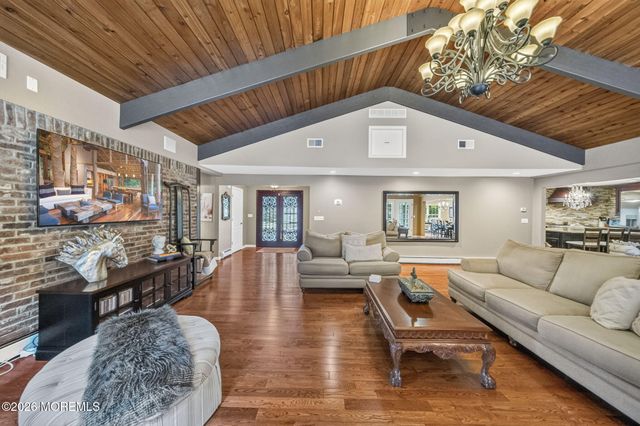 7 Darien Court, Colts Neck, NJ 07722