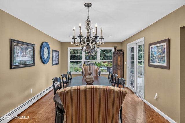 7 Darien Court, Colts Neck, NJ 07722