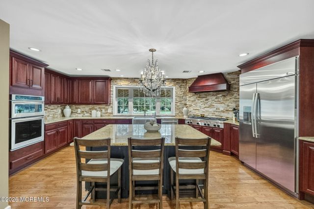 7 Darien Court, Colts Neck, NJ 07722