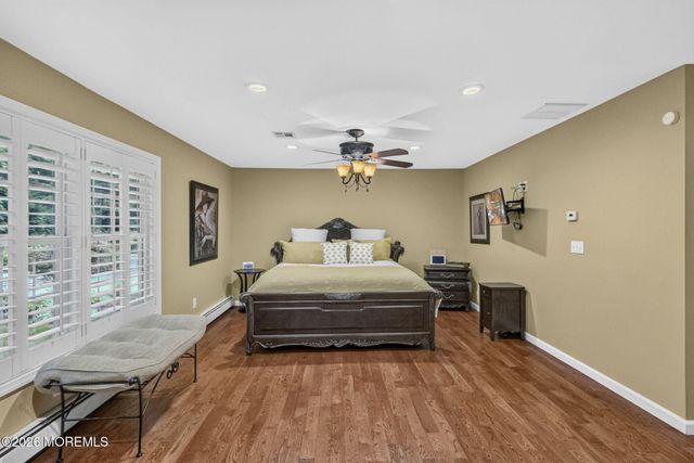 7 Darien Court, Colts Neck, NJ 07722
