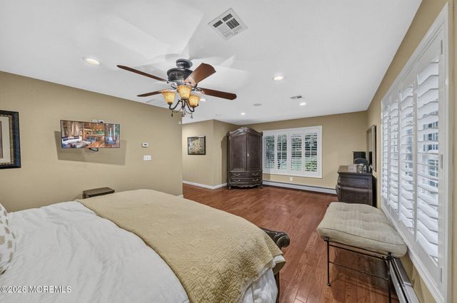 7 Darien Court, Colts Neck, NJ 07722