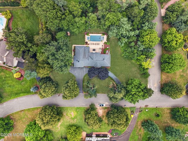 7 Darien Court, Colts Neck, NJ 07722