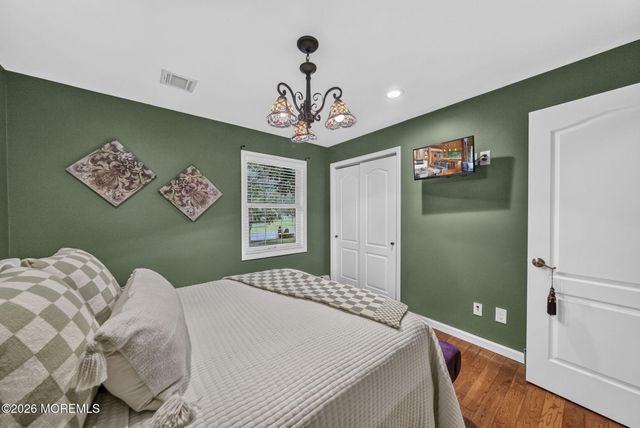 7 Darien Court, Colts Neck, NJ 07722
