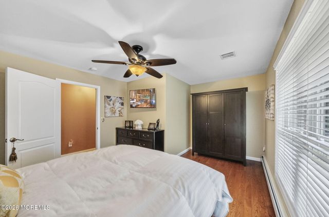 7 Darien Court, Colts Neck, NJ 07722