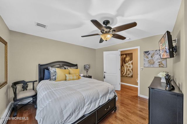 7 Darien Court, Colts Neck, NJ 07722