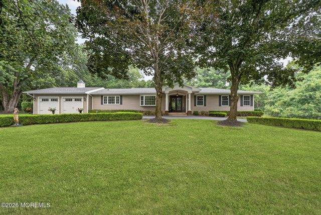 7 Darien Court, Colts Neck, NJ 07722