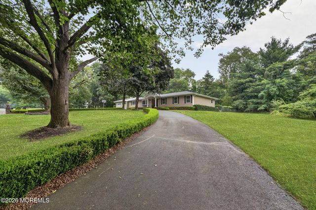 7 Darien Court, Colts Neck, NJ 07722