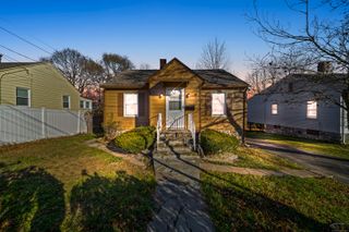 204 Bouley Avenue, Waterbury, CT 06705