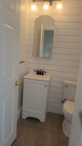 5337 NW 5th Street, Delray Beach, FL 33445