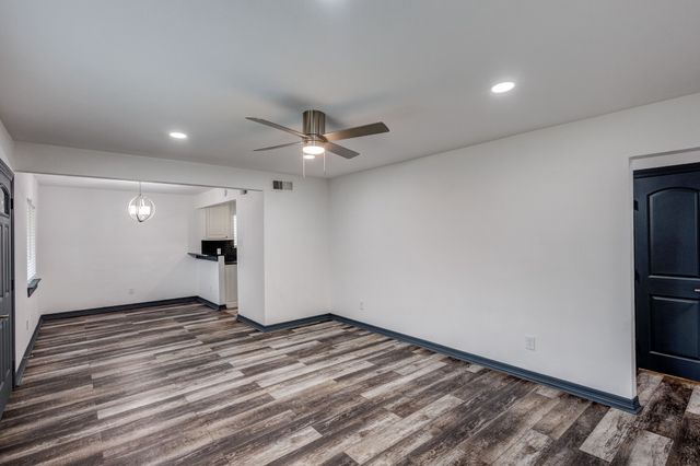 2540 Prichard Lane, Dallas, TX 75227