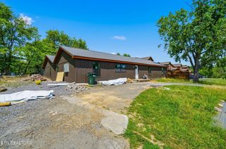212 Caton Rd, Sevierville, TN 37862