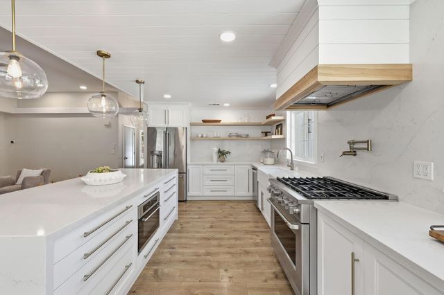 2271 Penryn Rd, Penryn, CA 95663