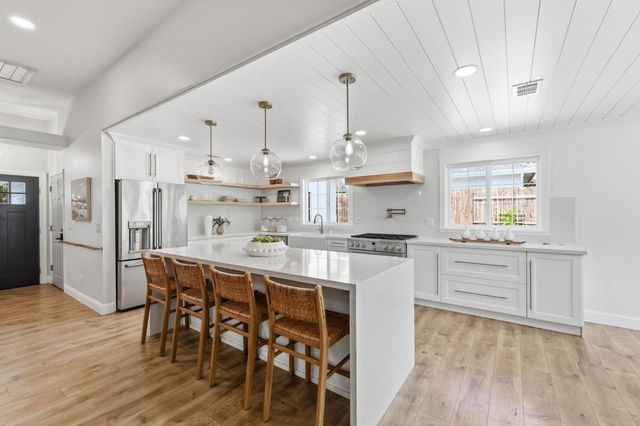 2271 Penryn Rd, Penryn, CA 95663