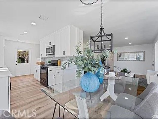 1052 W Palmyra, Orange, CA 92868