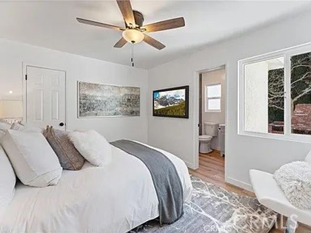 1052 W Palmyra, Orange, CA 92868