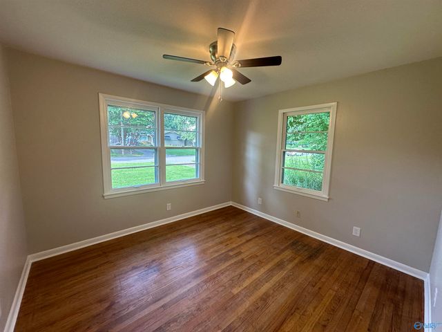 2007 SE College Street, Decatur, AL 35601