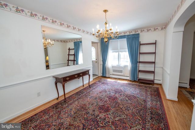 831 MEDWAY RD, Philadelphia, PA 19115