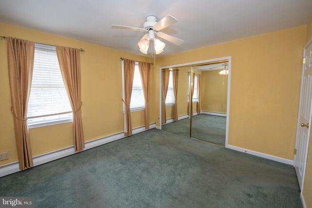 831 MEDWAY RD, Philadelphia, PA 19115