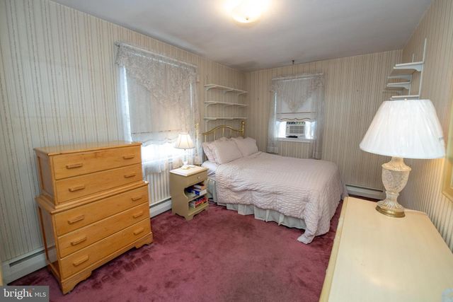 831 MEDWAY RD, Philadelphia, PA 19115