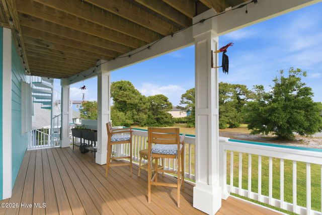817 Ketch Court, Kure Beach, NC 28449