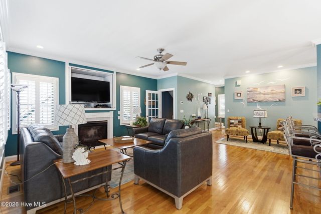 817 Ketch Court, Kure Beach, NC 28449